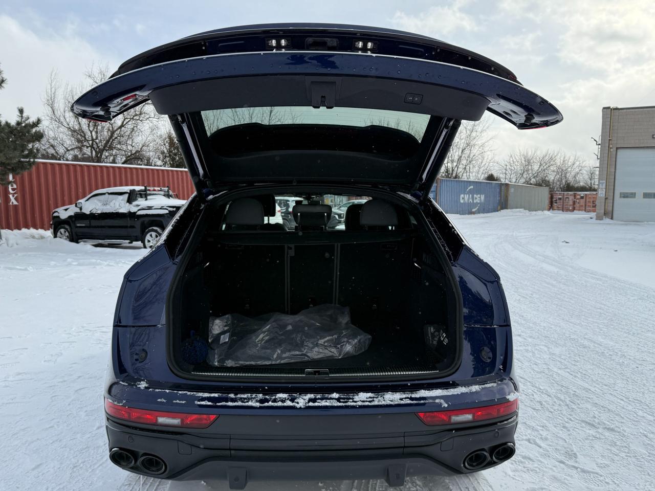 2023 Audi SQ5 3.0T Technik 4dr All-Wheel Drive quattro Sportback Photo