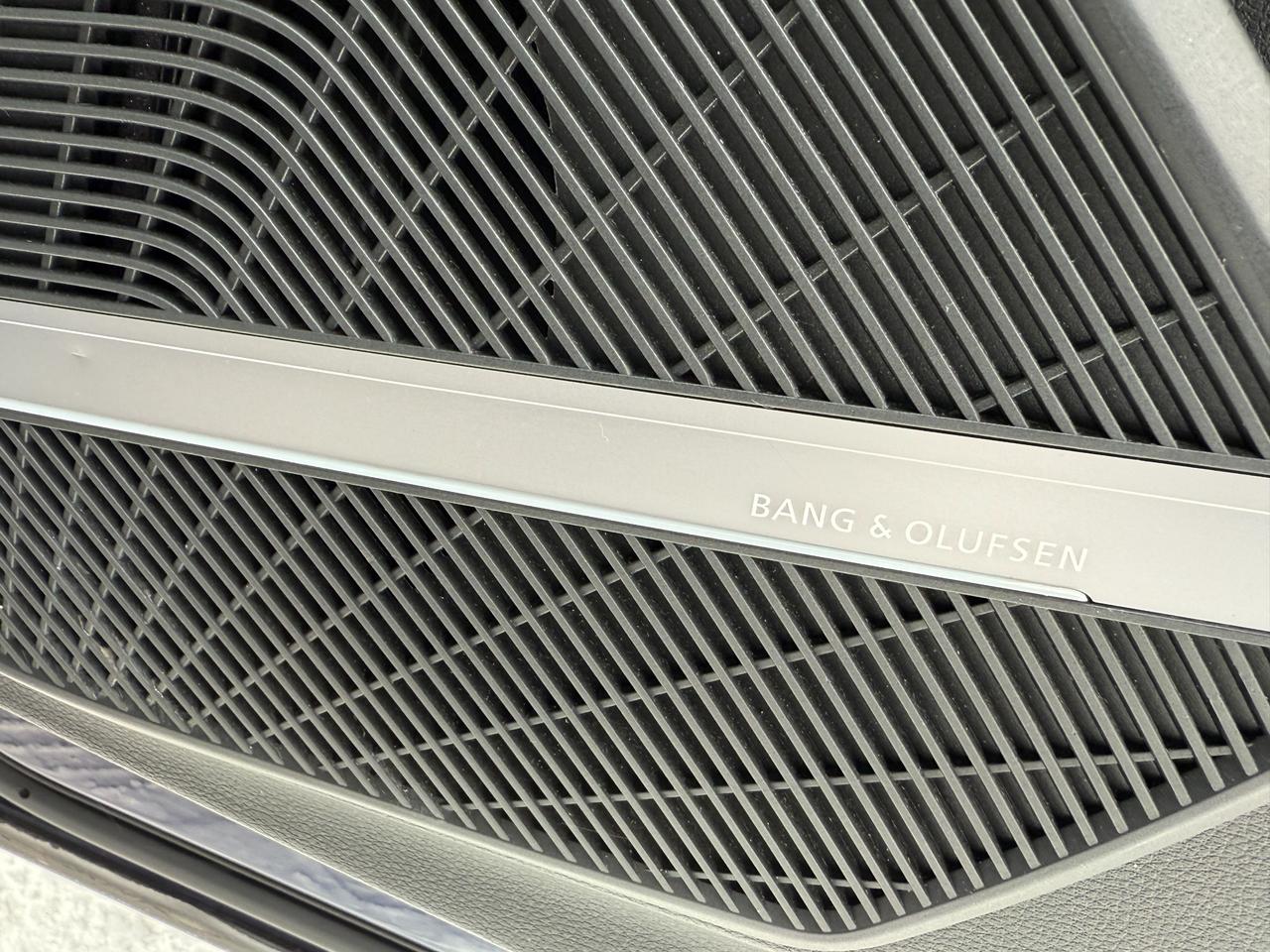 2023 Audi SQ5 3.0T Technik 4dr All-Wheel Drive quattro Sportback Photo