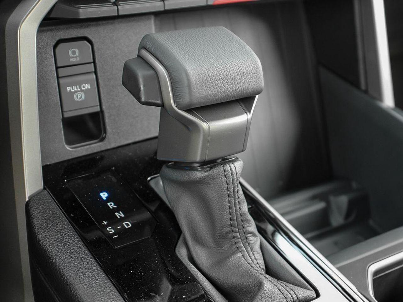 2026 Toyota Tundra 4x4 Crewmax SR Photo