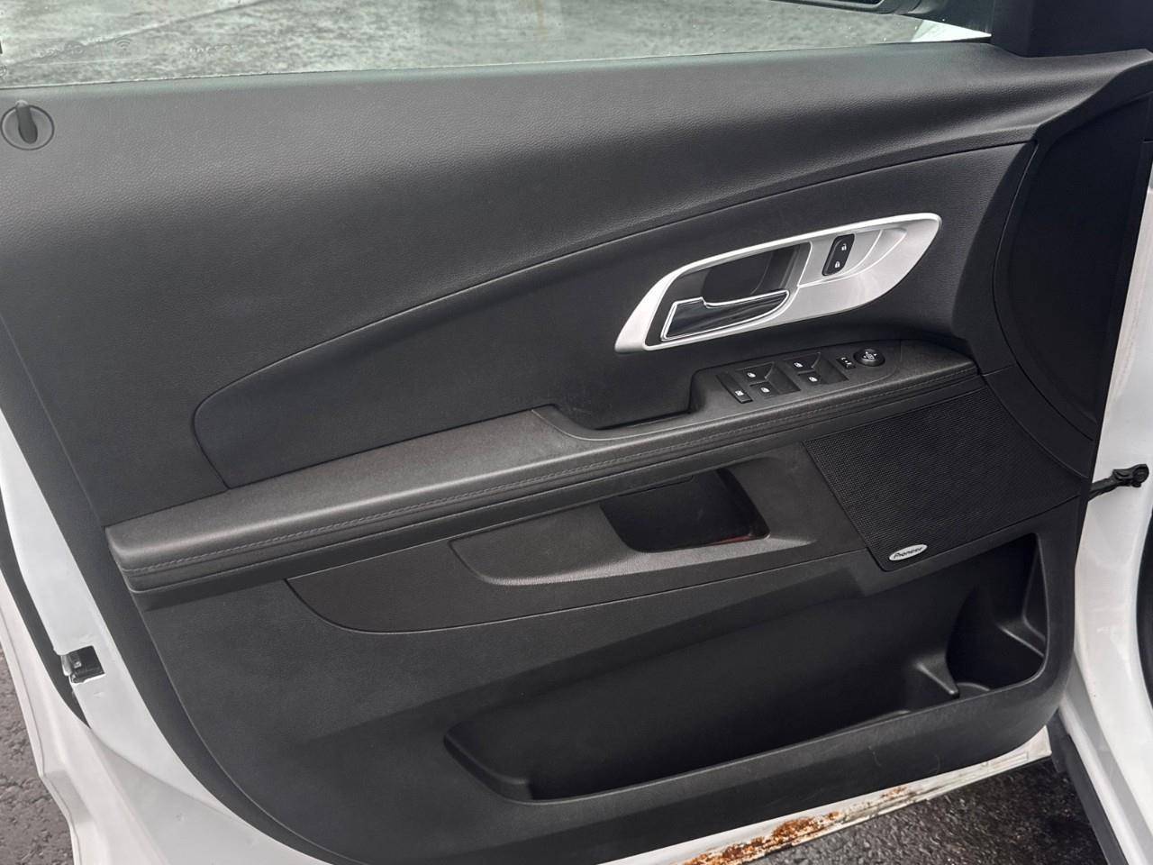 2017 Chevrolet Equinox Premier All-Wheel Drive Photo