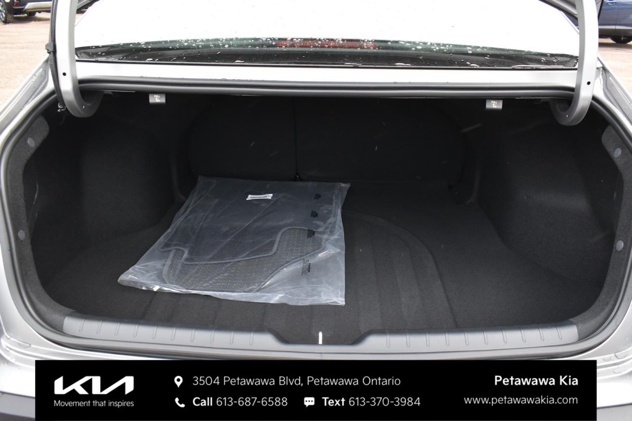 2025 Kia K4 LX 4dr Sedan Photo