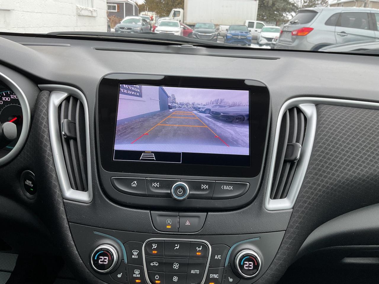 2023 Chevrolet Malibu 1LT 4dr Sedan Photo