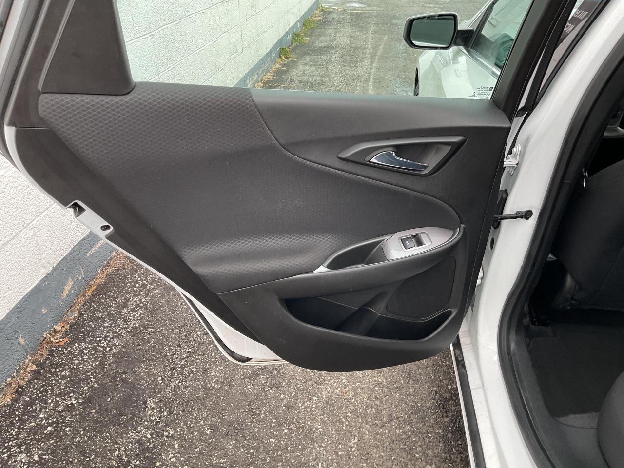 2023 Chevrolet Malibu 1LT 4dr Sedan Photo