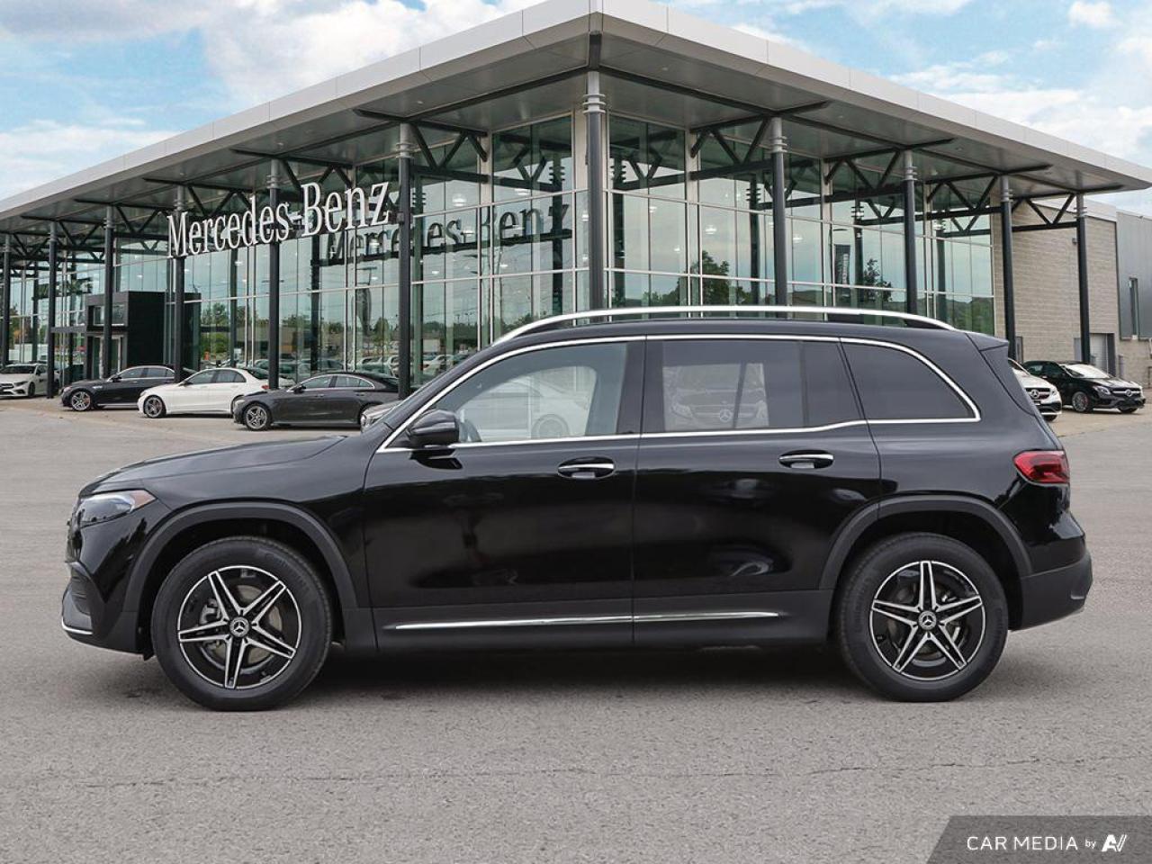 2025 Mercedes-Benz EQB 300 Base EQB 300 4dr All-Wheel Drive 4MATIC Photo