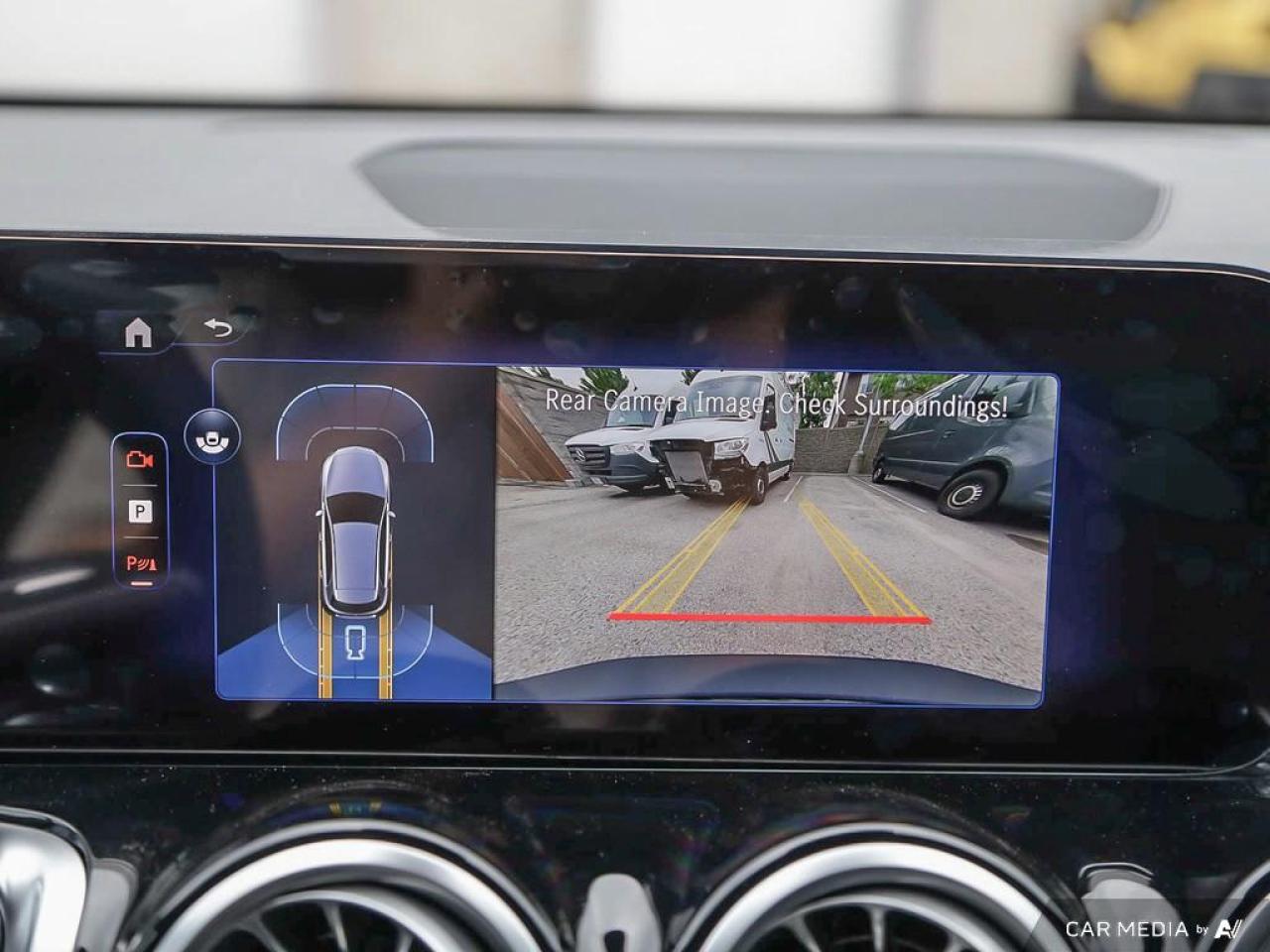 2025 Mercedes-Benz EQB 300 Base EQB 300 4dr All-Wheel Drive 4MATIC Photo