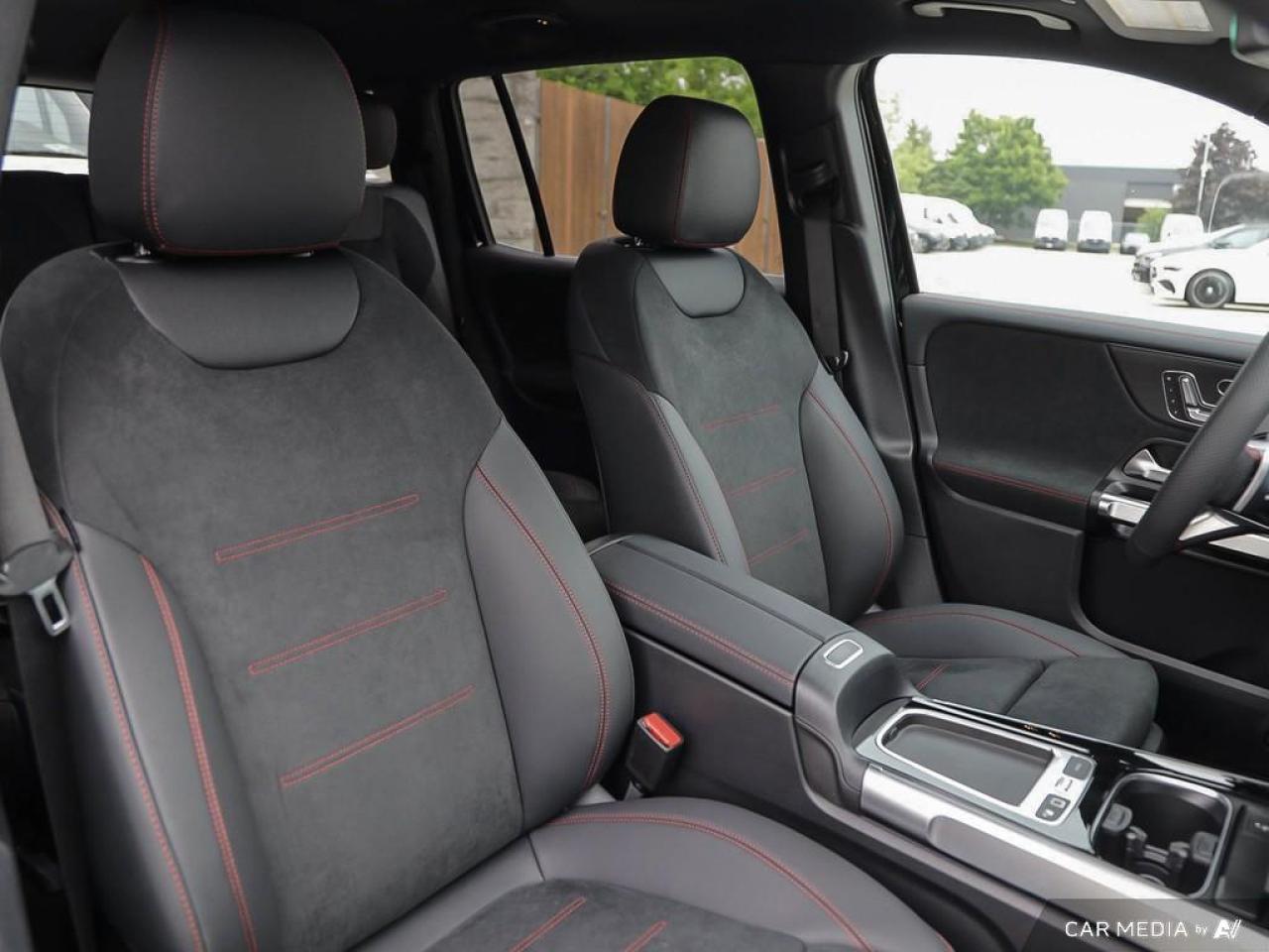 2025 Mercedes-Benz EQB 300 Base EQB 300 4dr All-Wheel Drive 4MATIC Photo