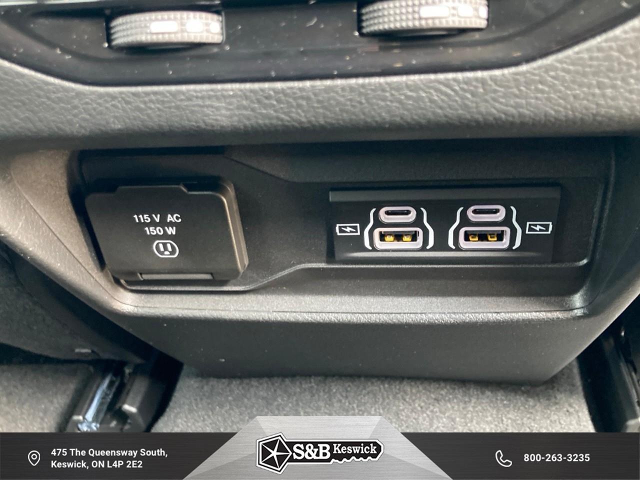 2025 Jeep Grand Cherokee Laredo 4dr 4x4 Photo