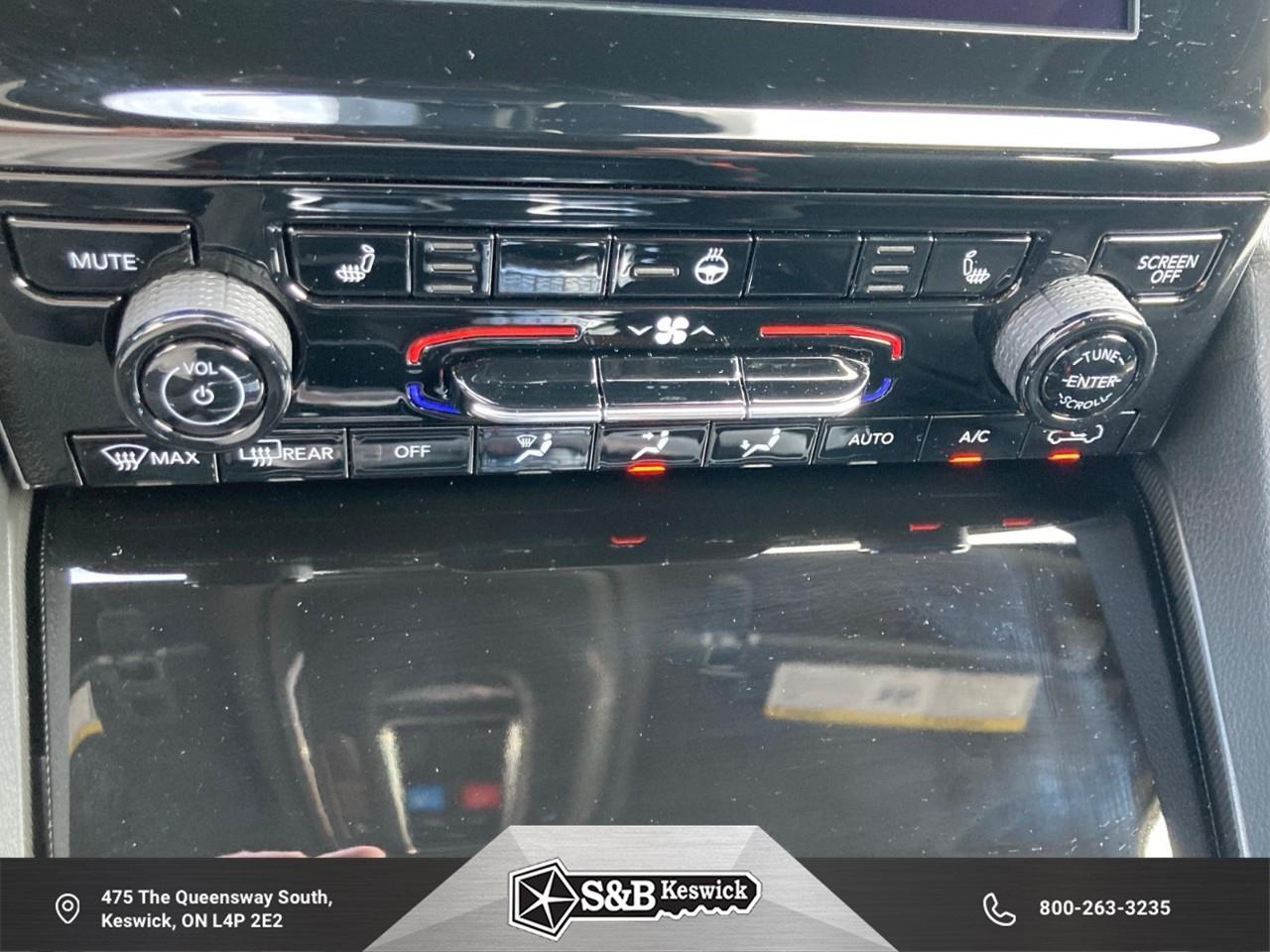 2025 Jeep Grand Cherokee Laredo 4dr 4x4 Photo