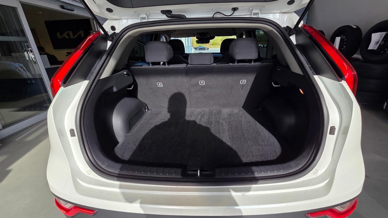 2023 Kia Niro EV Premium 4dr Front-Wheel Drive Sport Utility Photo