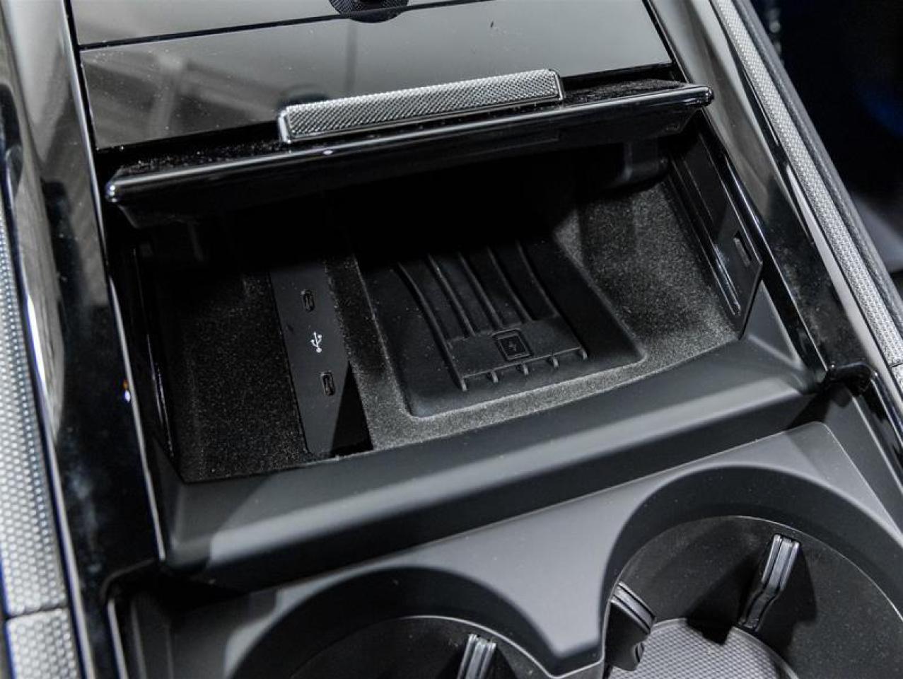 2025 Porsche Panamera  Photo