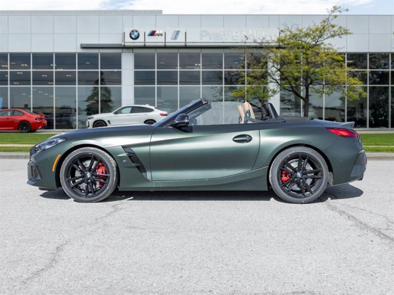 2026 BMW Z4 M40i 2dr Rear-Wheel Drive Roadster Photo