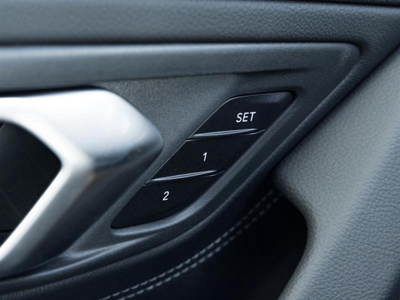 2026 BMW Z4 M40i 2dr Rear-Wheel Drive Roadster Photo