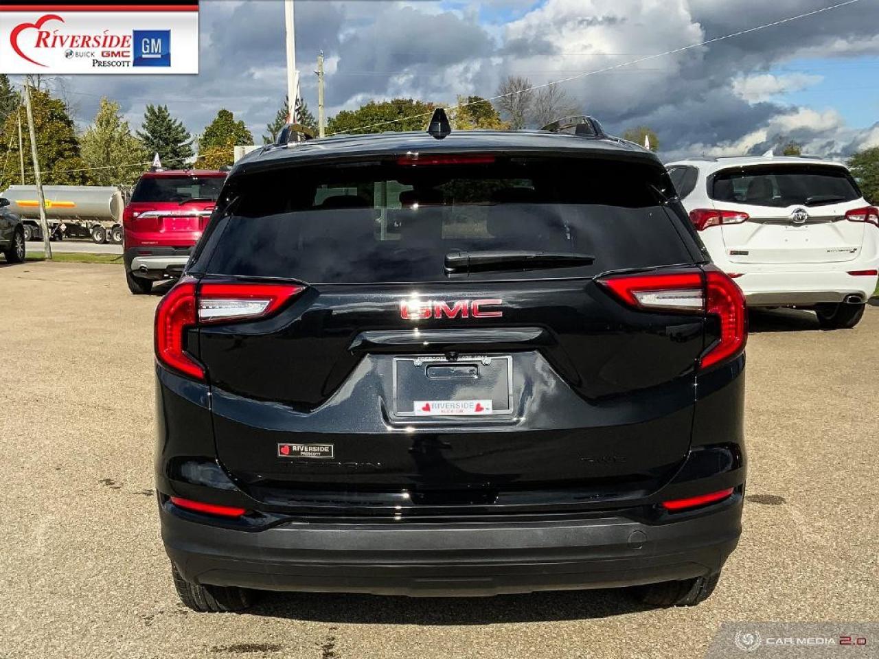 2024 GMC Terrain SLE 4dr All-Wheel Drive Photo