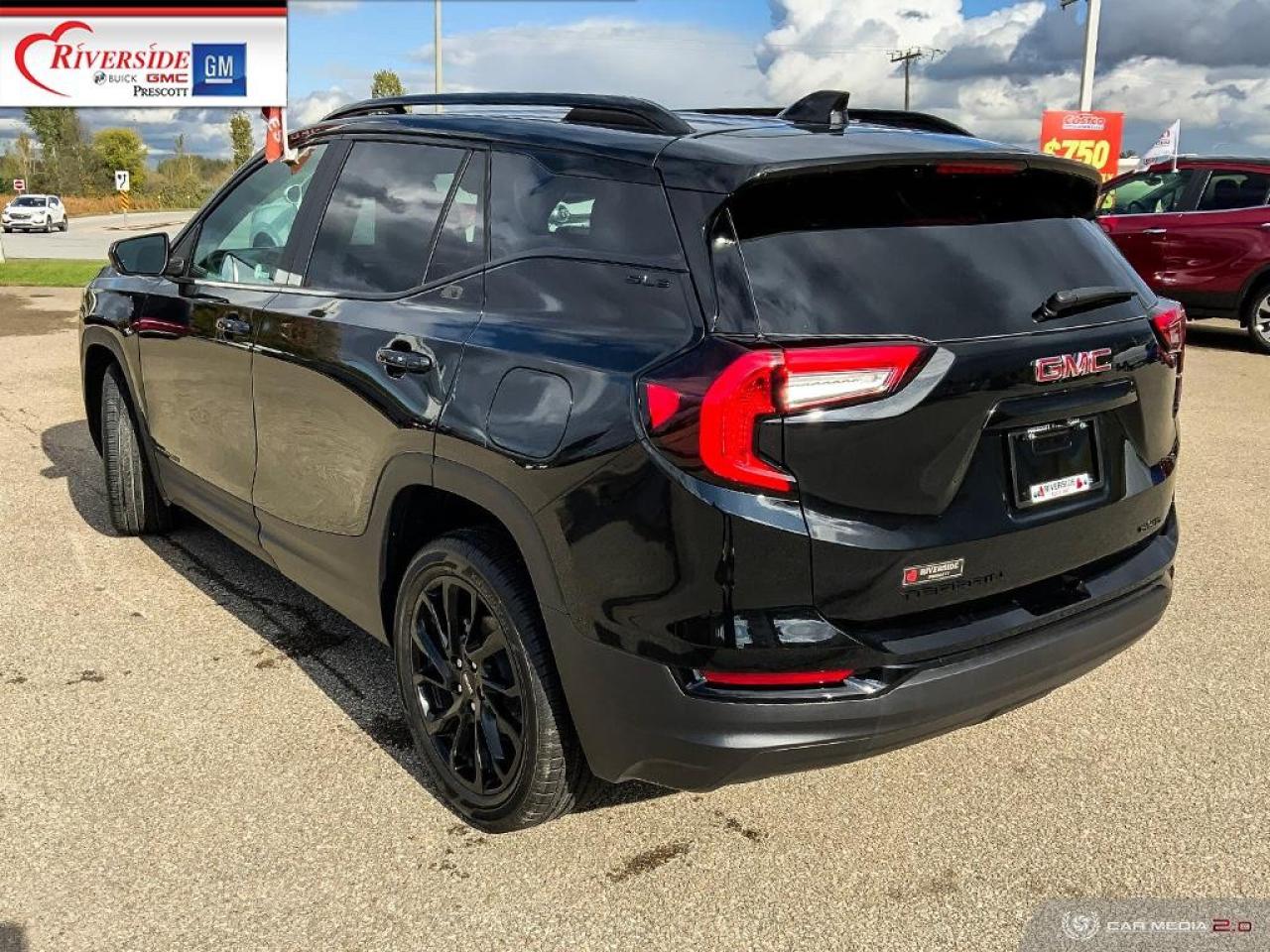 2024 GMC Terrain SLE 4dr All-Wheel Drive Photo