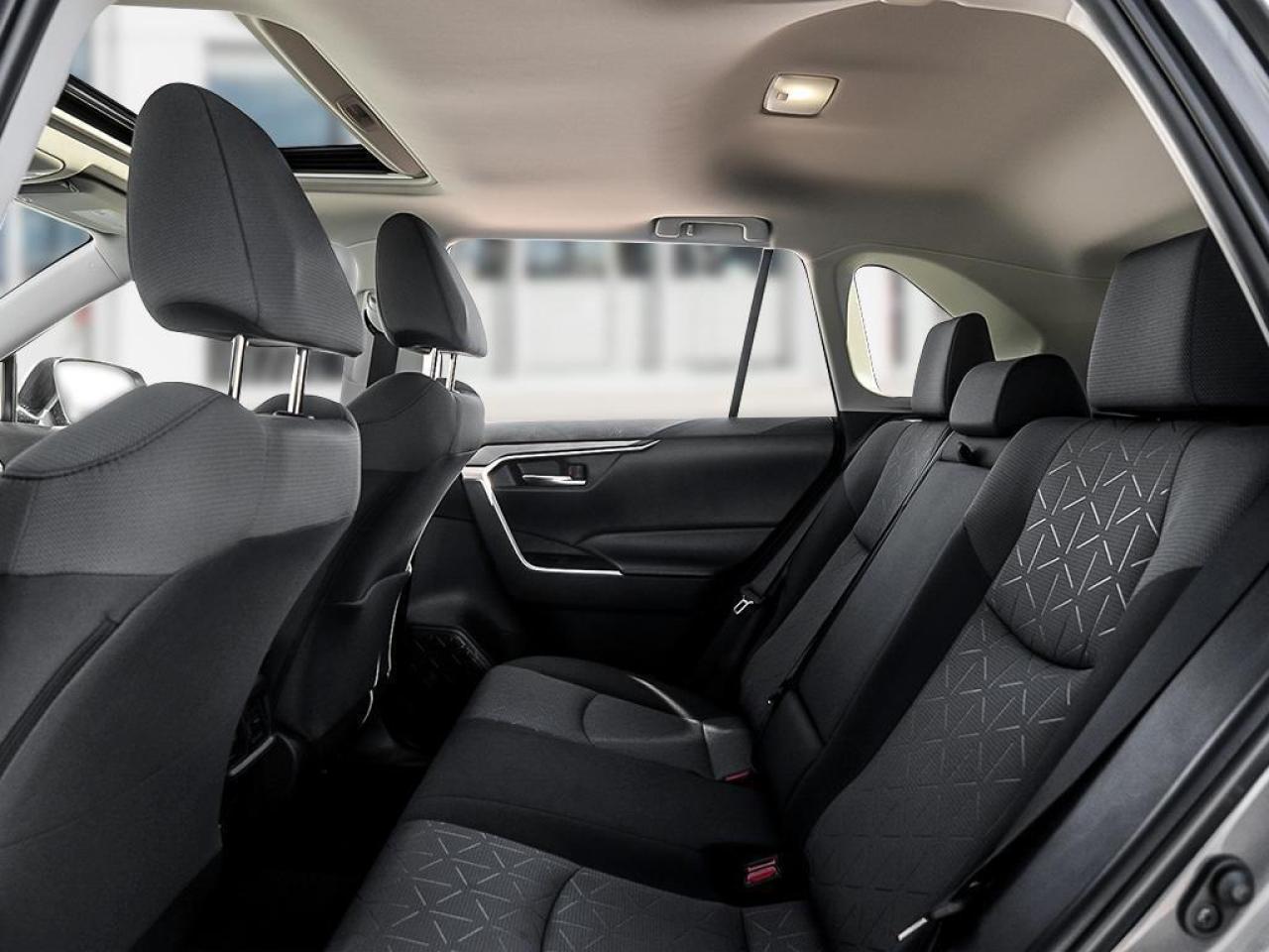 2025 Toyota RAV4 XLE 4dr All-wheel Drive Photo