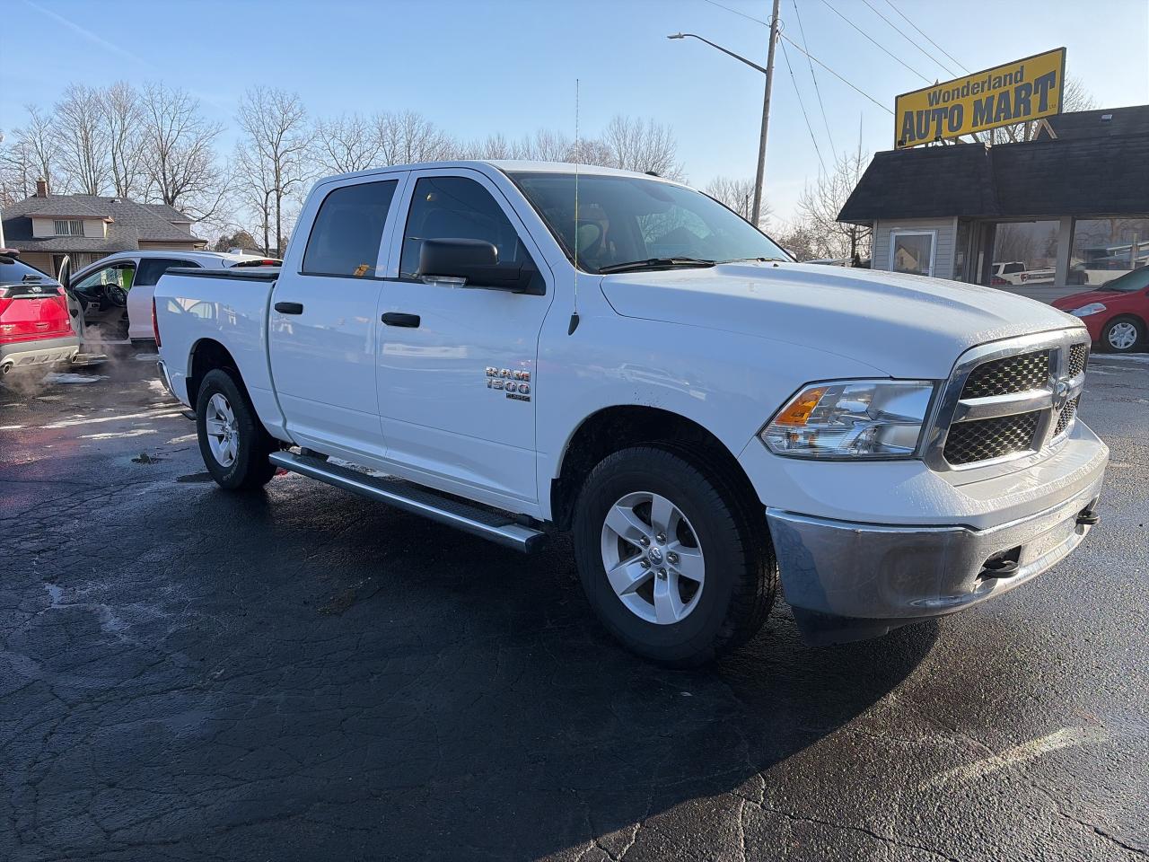 2022 RAM 1500 Classic SLT-LOADED-GOOD KM-CLEAN CARFAX Photo3