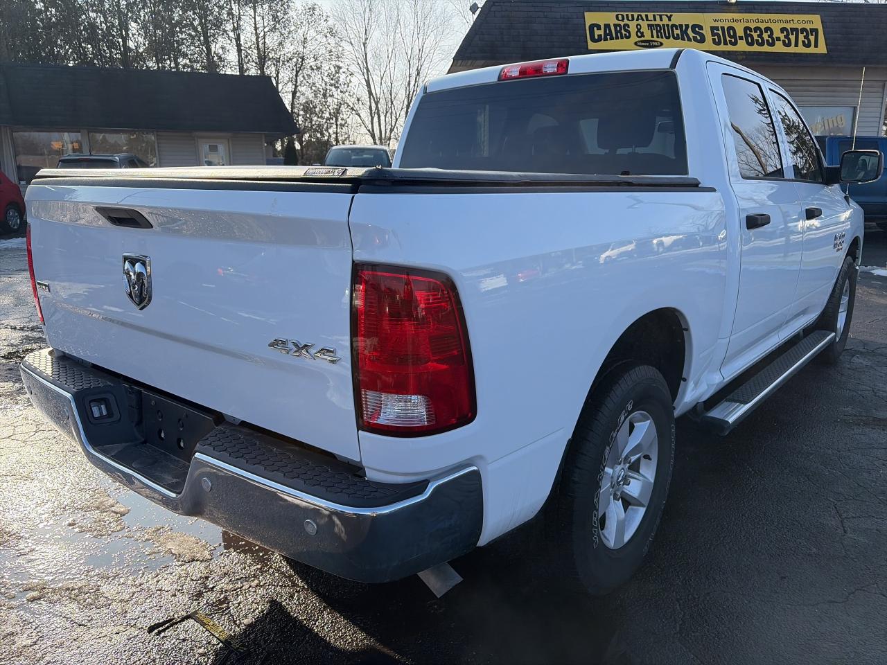 2022 RAM 1500 Classic SLT-LOADED-GOOD KM-CLEAN CARFAX Photo