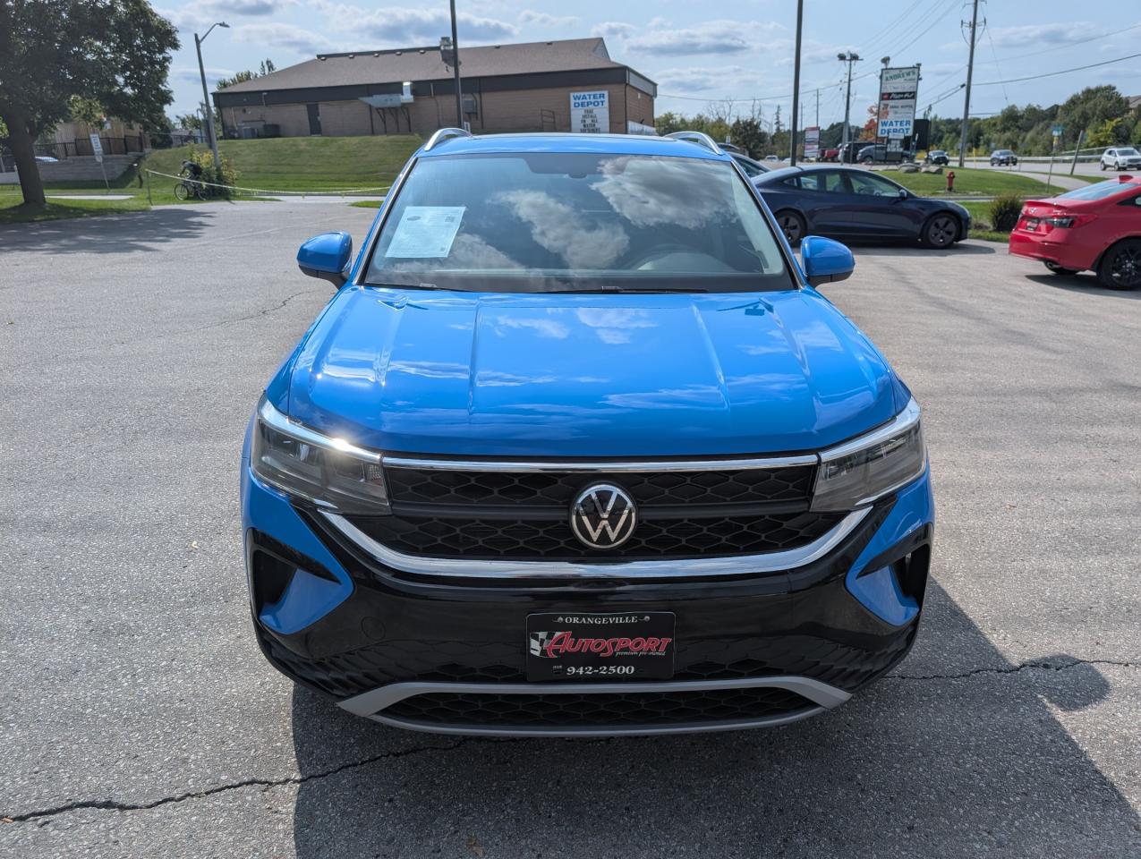 2022 Volkswagen Taos Comfortline 4dr All-Wheel Drive 4MOTION Photo