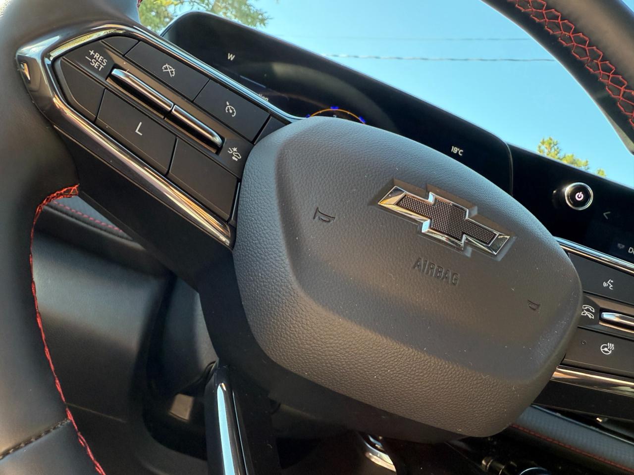 2025 Chevrolet Equinox RS 4dr All-Wheel Drive Photo