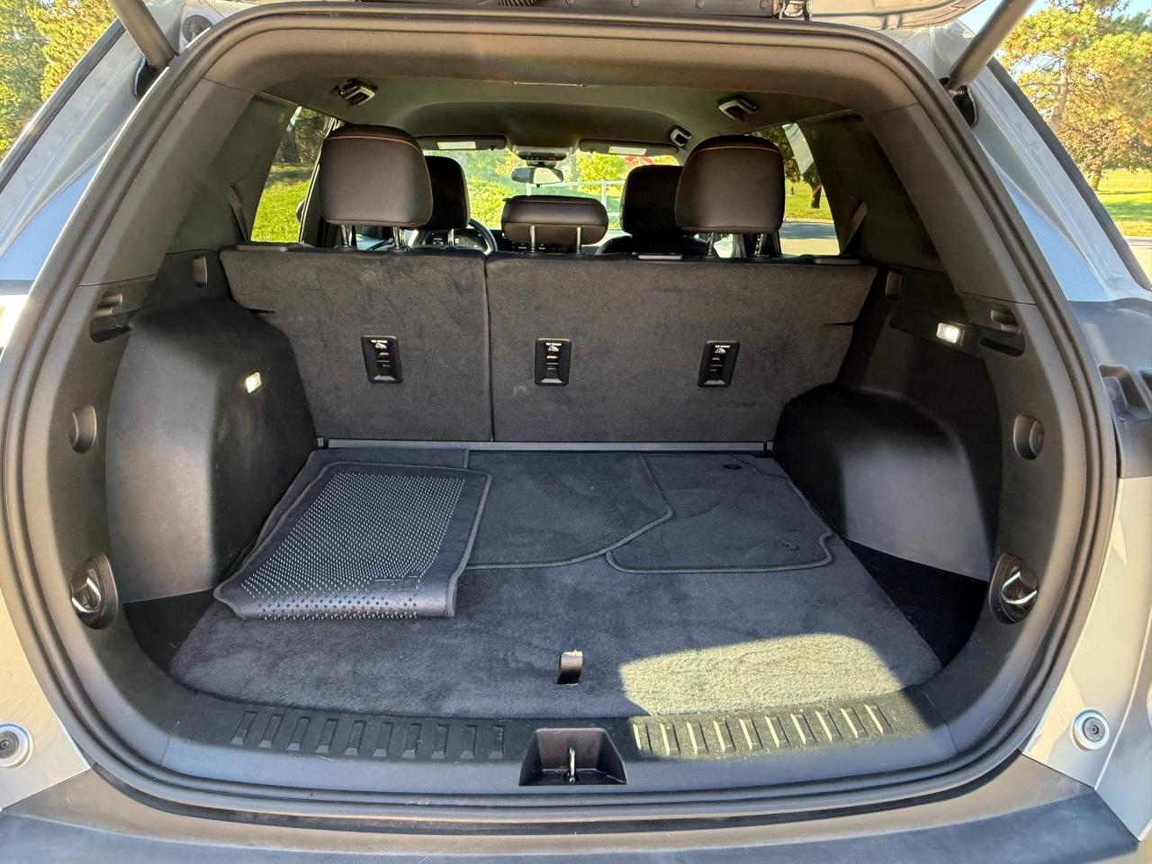 2025 Chevrolet Equinox RS 4dr All-Wheel Drive Photo