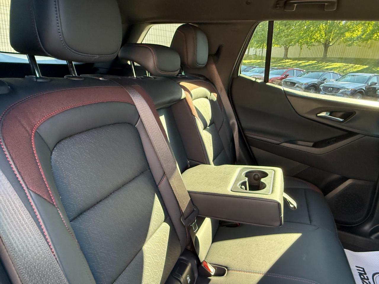 2025 Chevrolet Equinox RS 4dr All-Wheel Drive Photo