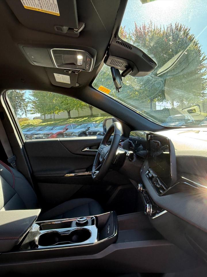 2025 Chevrolet Equinox RS 4dr All-Wheel Drive Photo