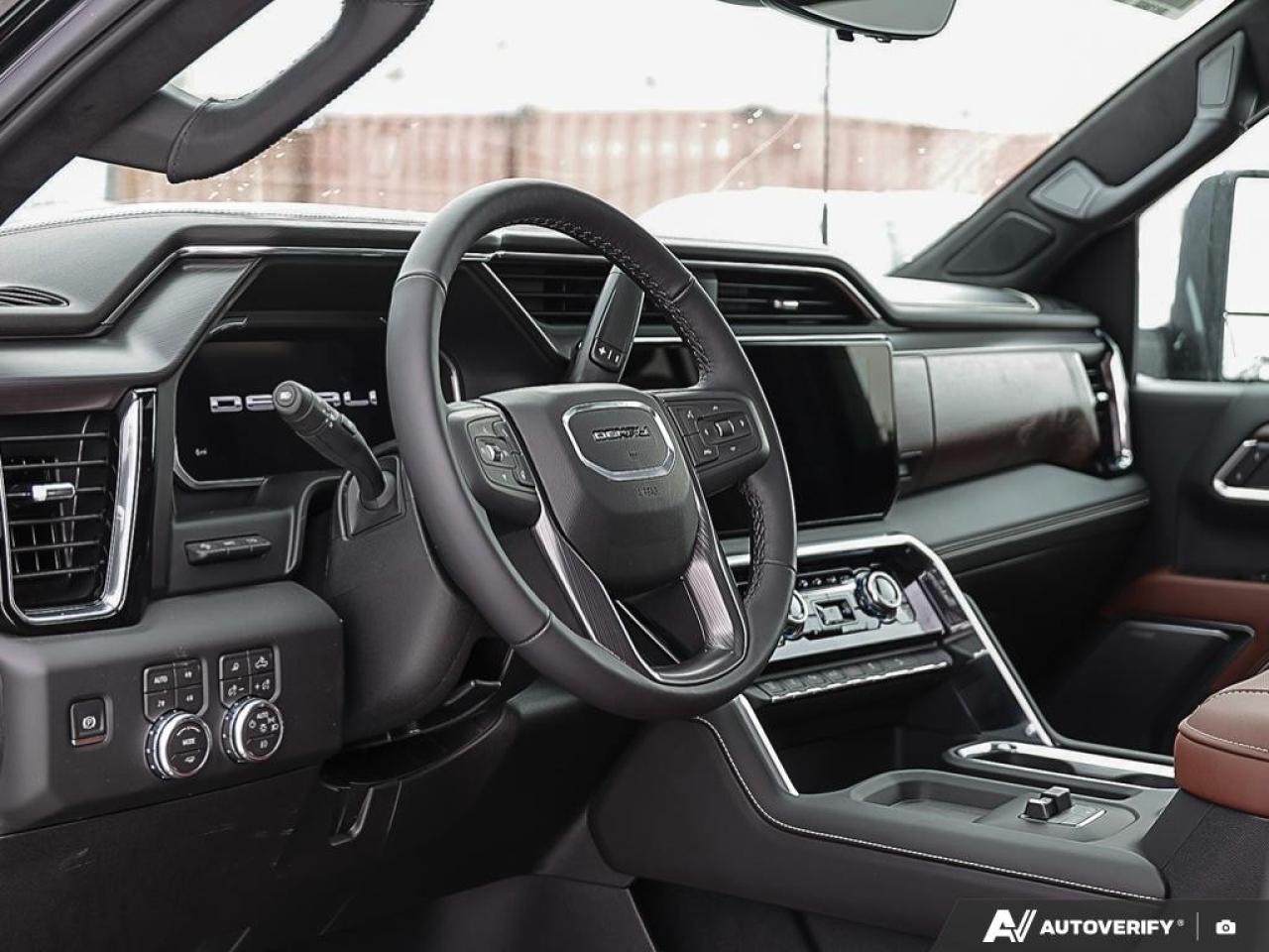 2026 GMC SIERRA 2500HD Crew Cab Standard Box 4-Wheel Drive Denali Ultimate Photo