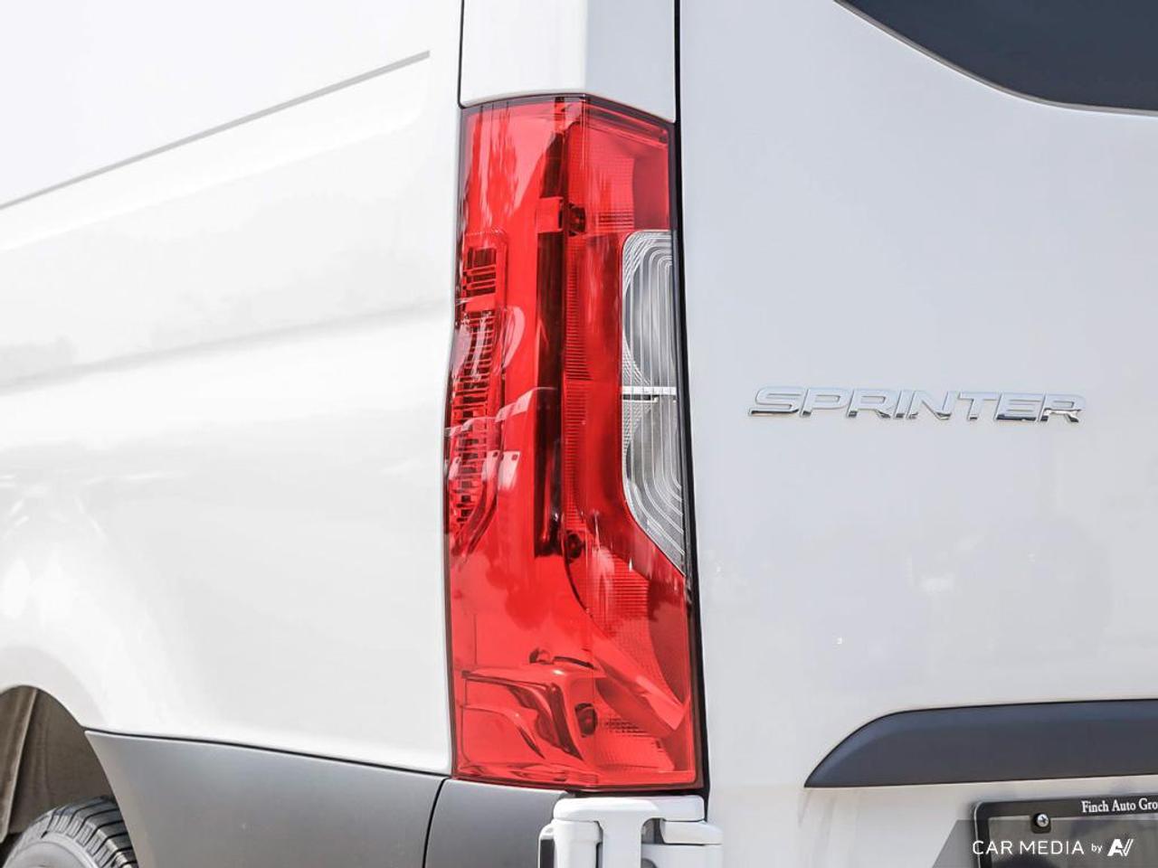 2025 Mercedes-Benz Sprinter 2500 High Roof 4-Cyl Diesel Sprinter 2500 Crew Van 144 in. WB Rear-Wheel Drive Photo