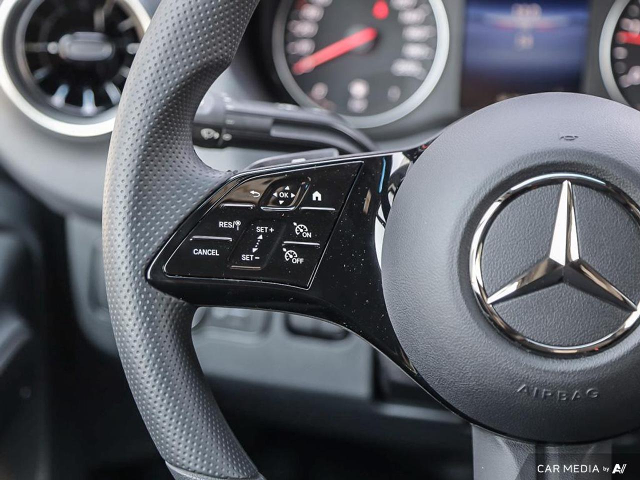 2025 Mercedes-Benz Sprinter 2500 High Roof 4-Cyl Diesel Sprinter 2500 Crew Van 144 in. WB Rear-Wheel Drive Photo