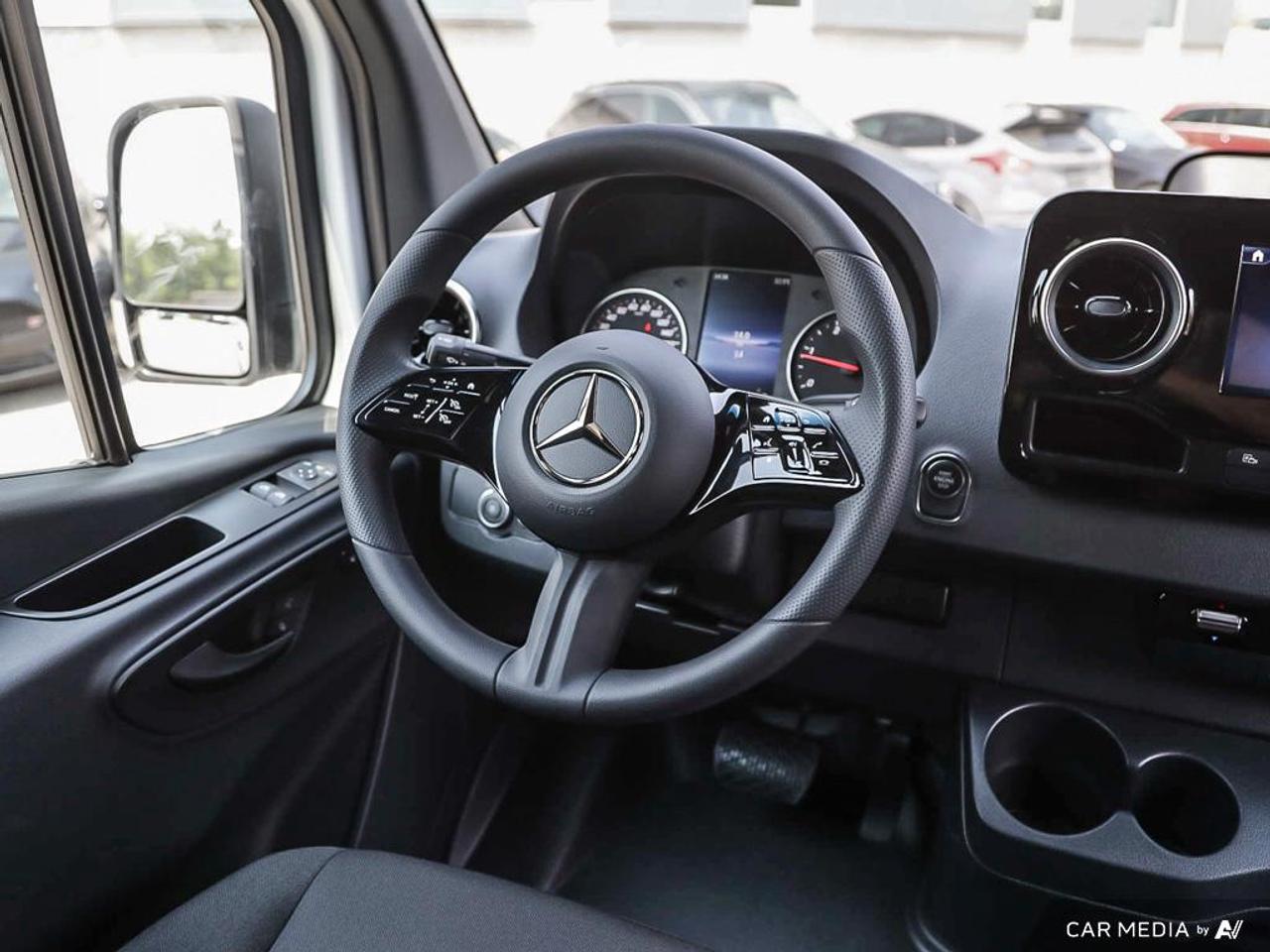 2025 Mercedes-Benz Sprinter 2500 High Roof 4-Cyl Diesel Sprinter 2500 Crew Van 144 in. WB Rear-Wheel Drive Photo