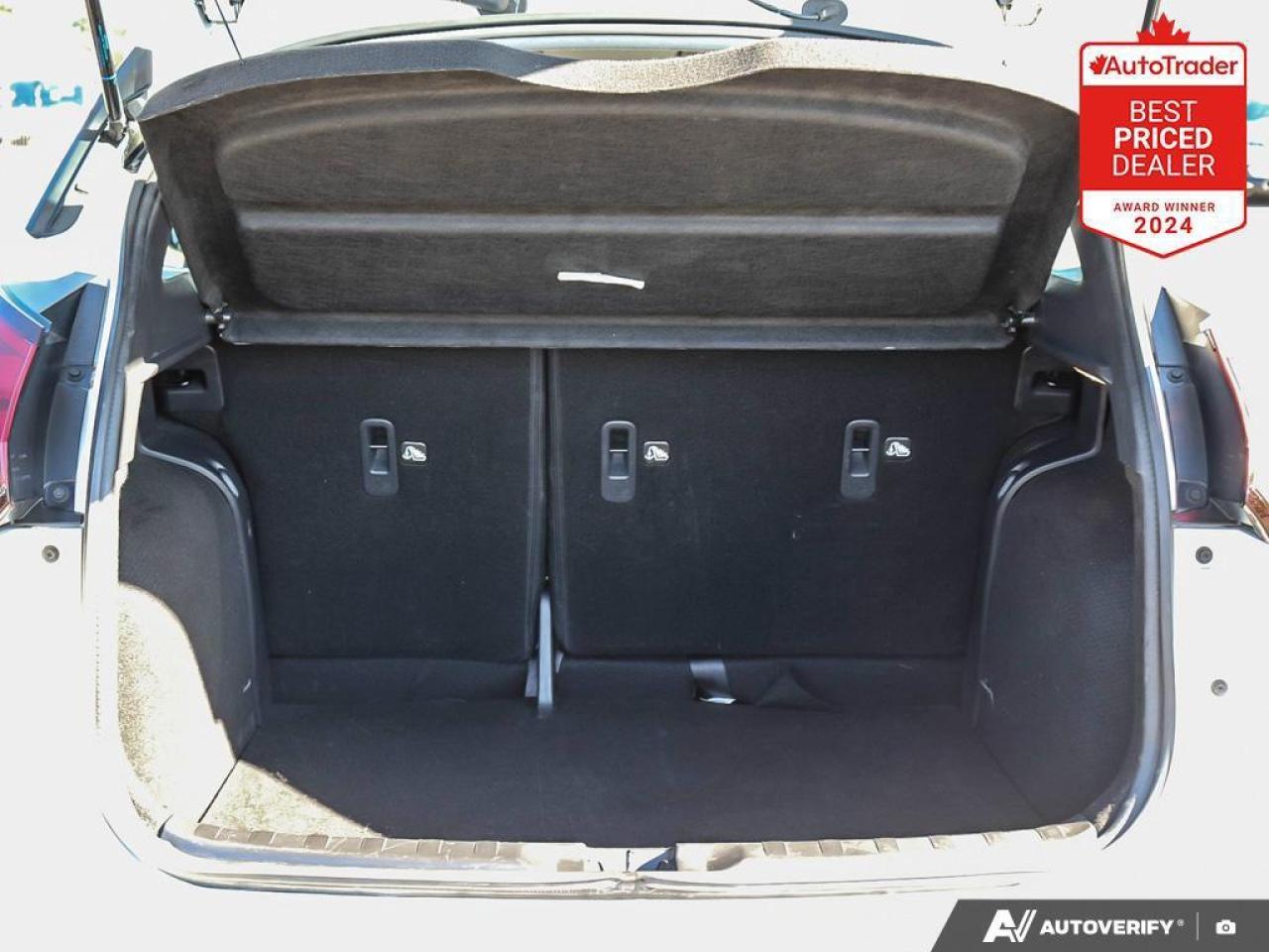 2024 Nissan Kicks SR 4dr Front-Wheel Drive Photo