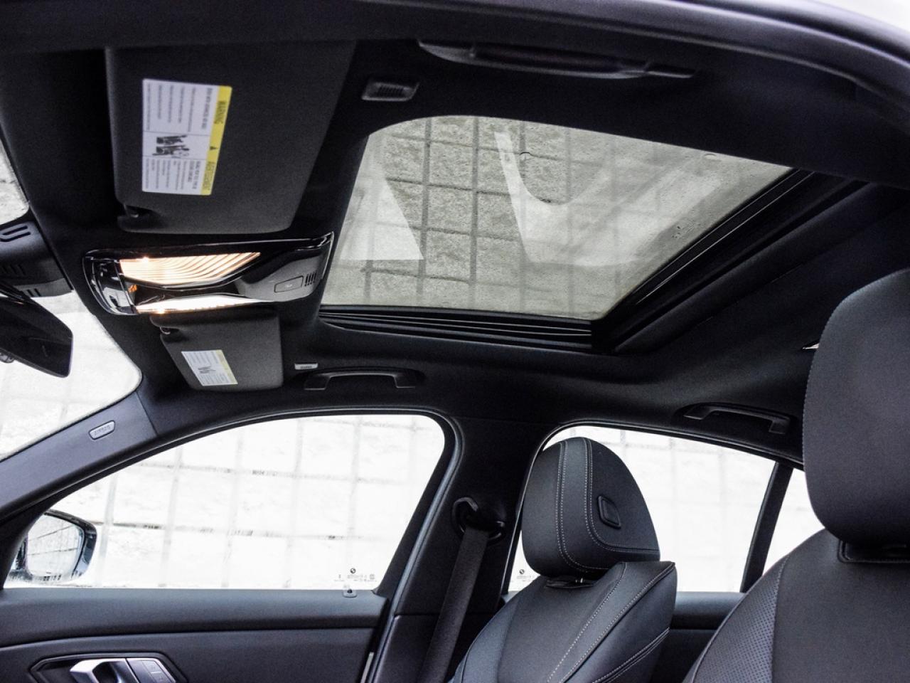 2024 BMW 330 i xDrive 4dr All-Wheel Drive Sedan Photo