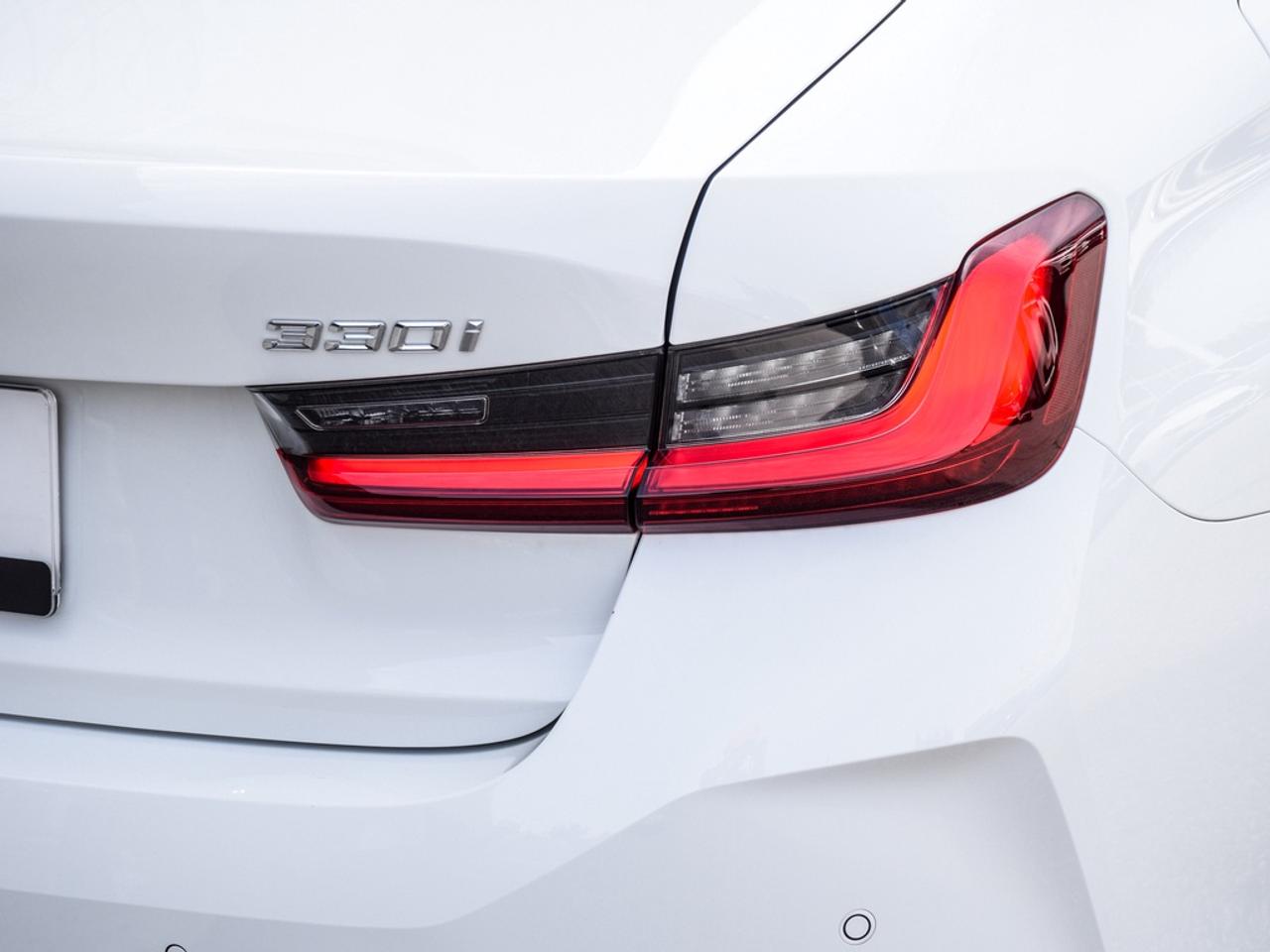 2024 BMW 330 i xDrive 4dr All-Wheel Drive Sedan Photo