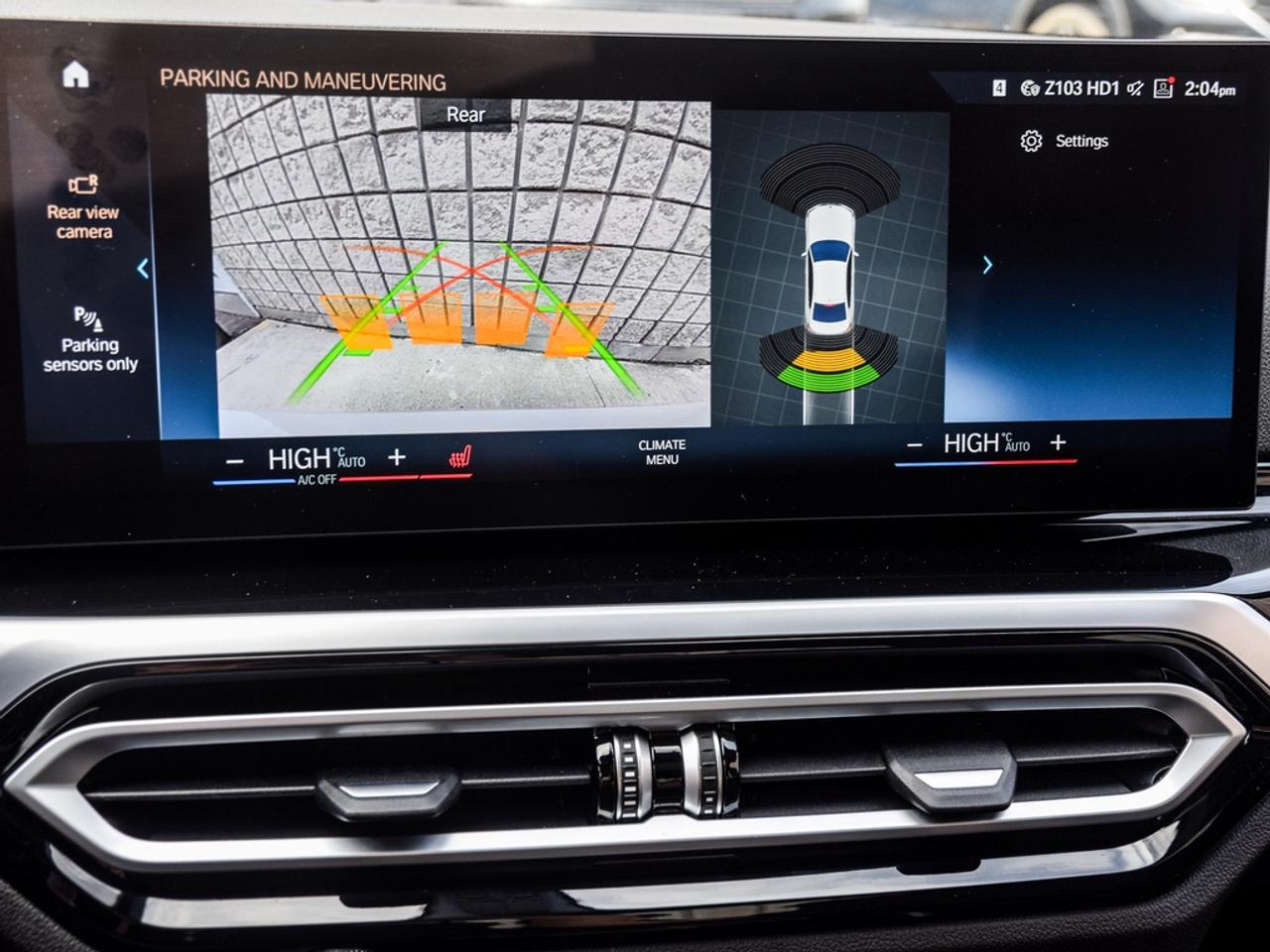 2024 BMW 330 i xDrive 4dr All-Wheel Drive Sedan Photo