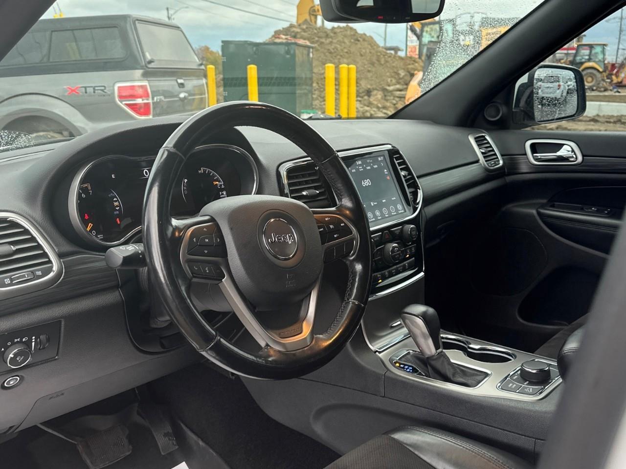 2019 Jeep Grand Cherokee Laredo 4dr 4x4 Photo