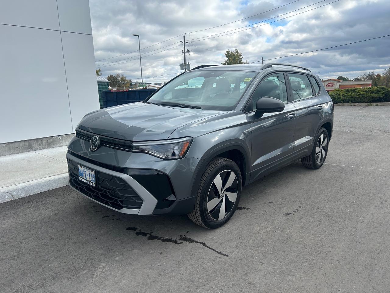 2026 Volkswagen Taos Trendline 4dr All-Wheel Drive 4MOTION Photo0