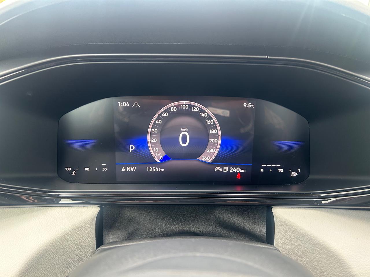 2026 Volkswagen Taos Trendline 4dr All-Wheel Drive 4MOTION Photo2