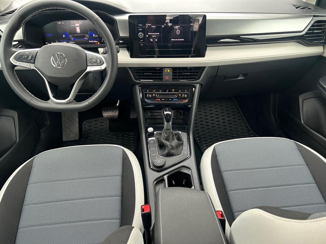 2026 Volkswagen Taos Trendline 4dr All-Wheel Drive 4MOTION Photo