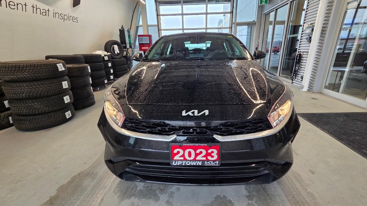 2023 Kia Forte EX 4dr Sedan Photo