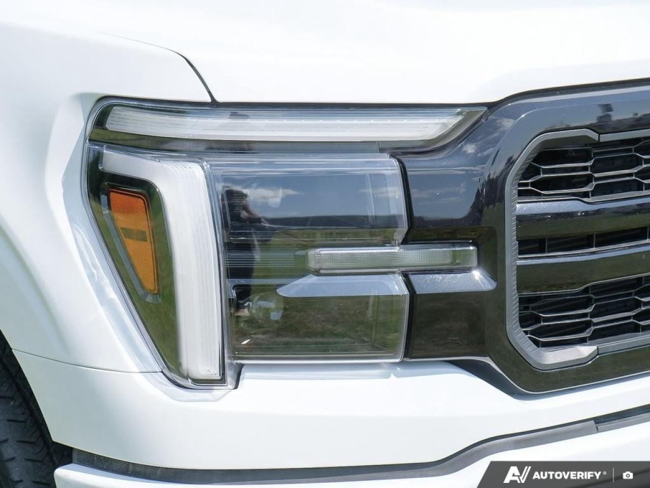 2024 Ford F-150 Lariat 4WD SuperCrew 5.5' Box Photo