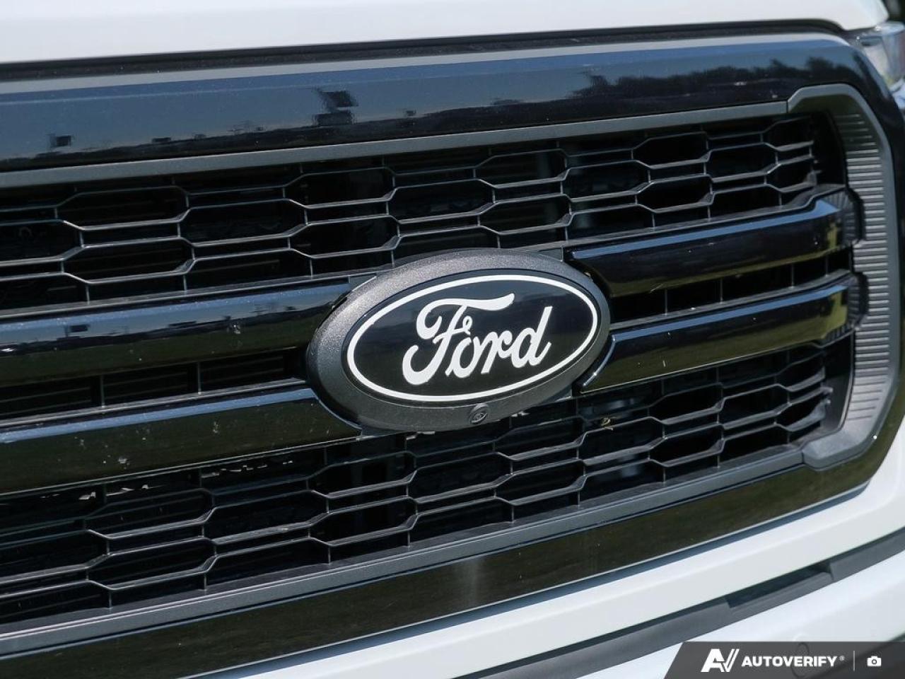 2024 Ford F-150 Lariat 4WD SuperCrew 5.5' Box Photo