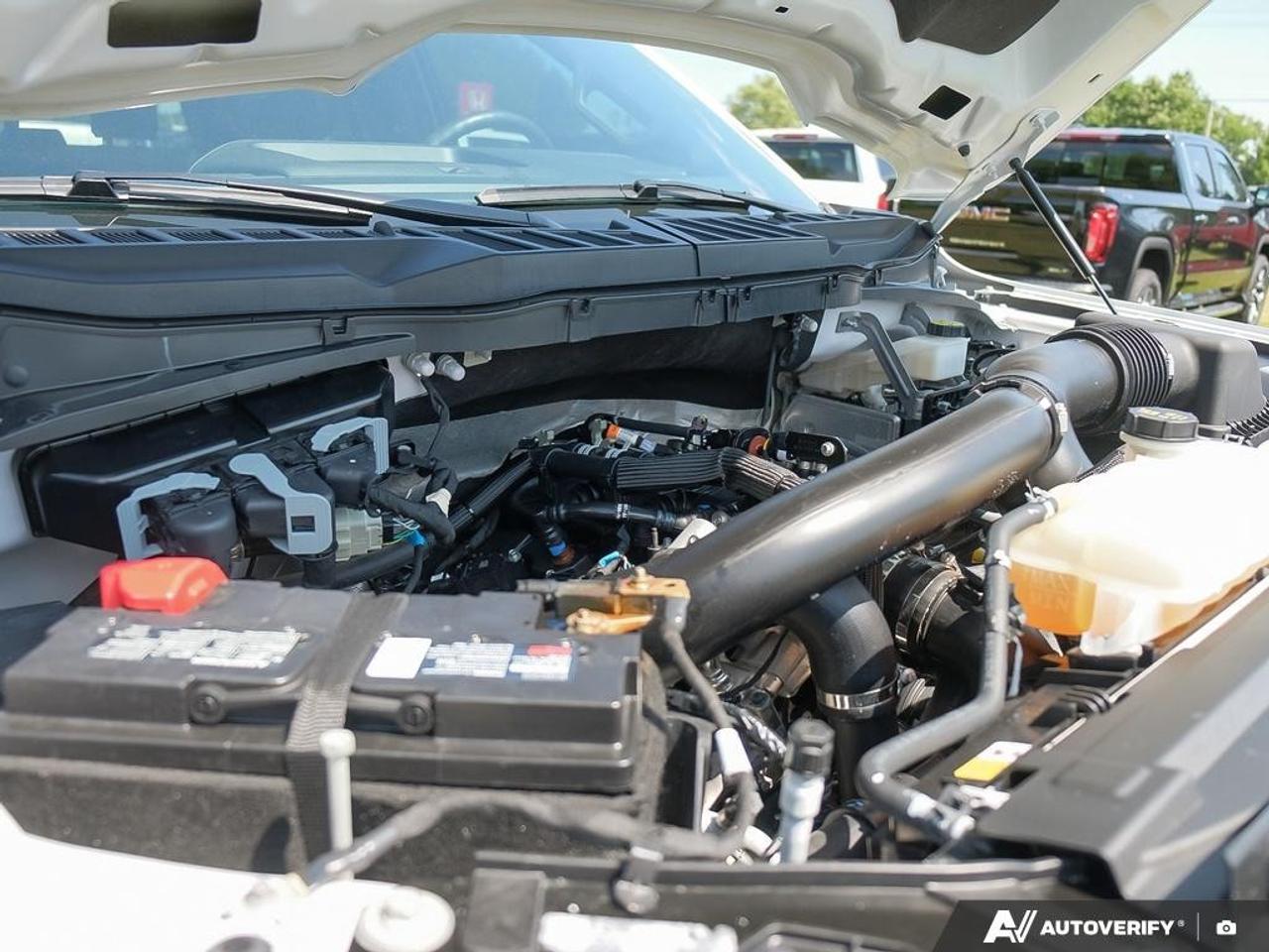 2024 Ford F-150 Lariat 4WD SuperCrew 5.5' Box Photo