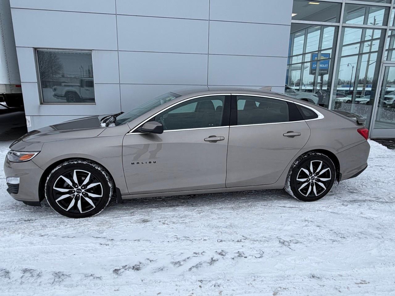 2022 Chevrolet Malibu 4dr Sdn RS Photo