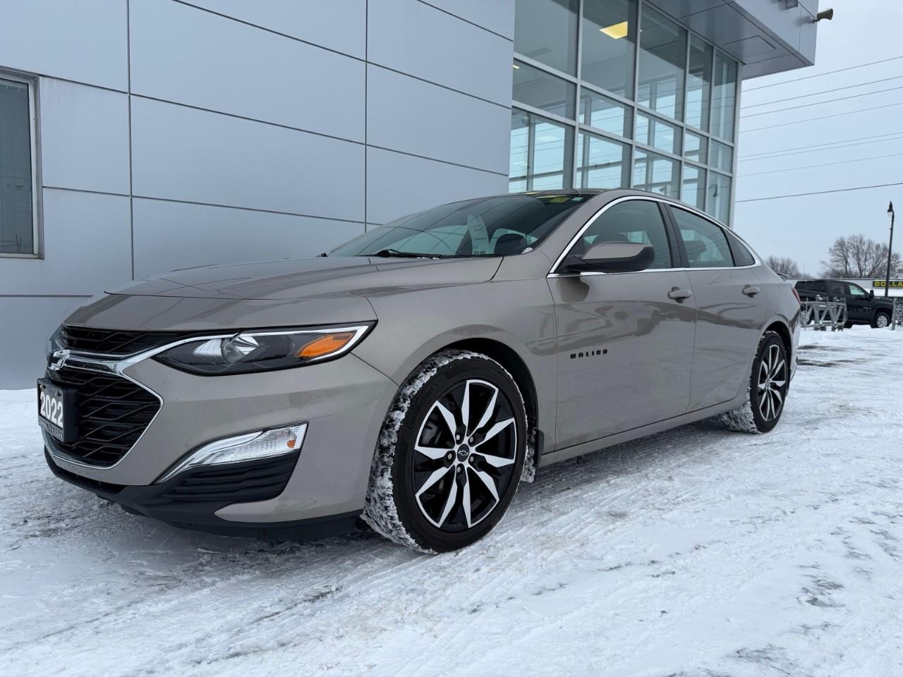 2022 Chevrolet Malibu 4dr Sdn RS Photo0