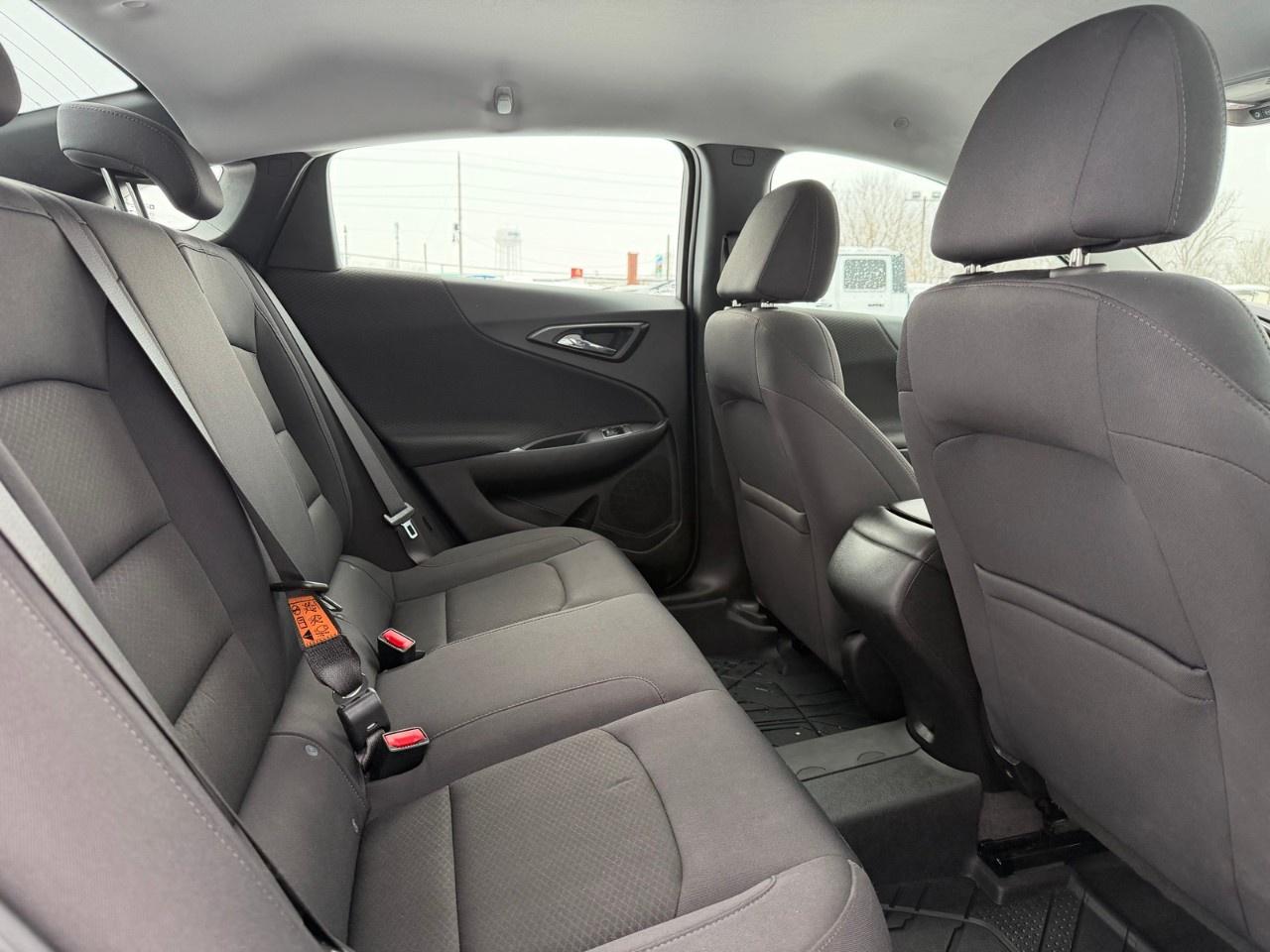 2022 Chevrolet Malibu 4dr Sdn RS Photo