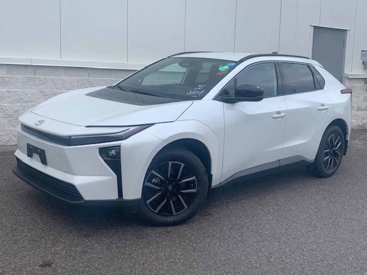 2026 Toyota bZ XLE 4dr All-Wheel Drive Photo0