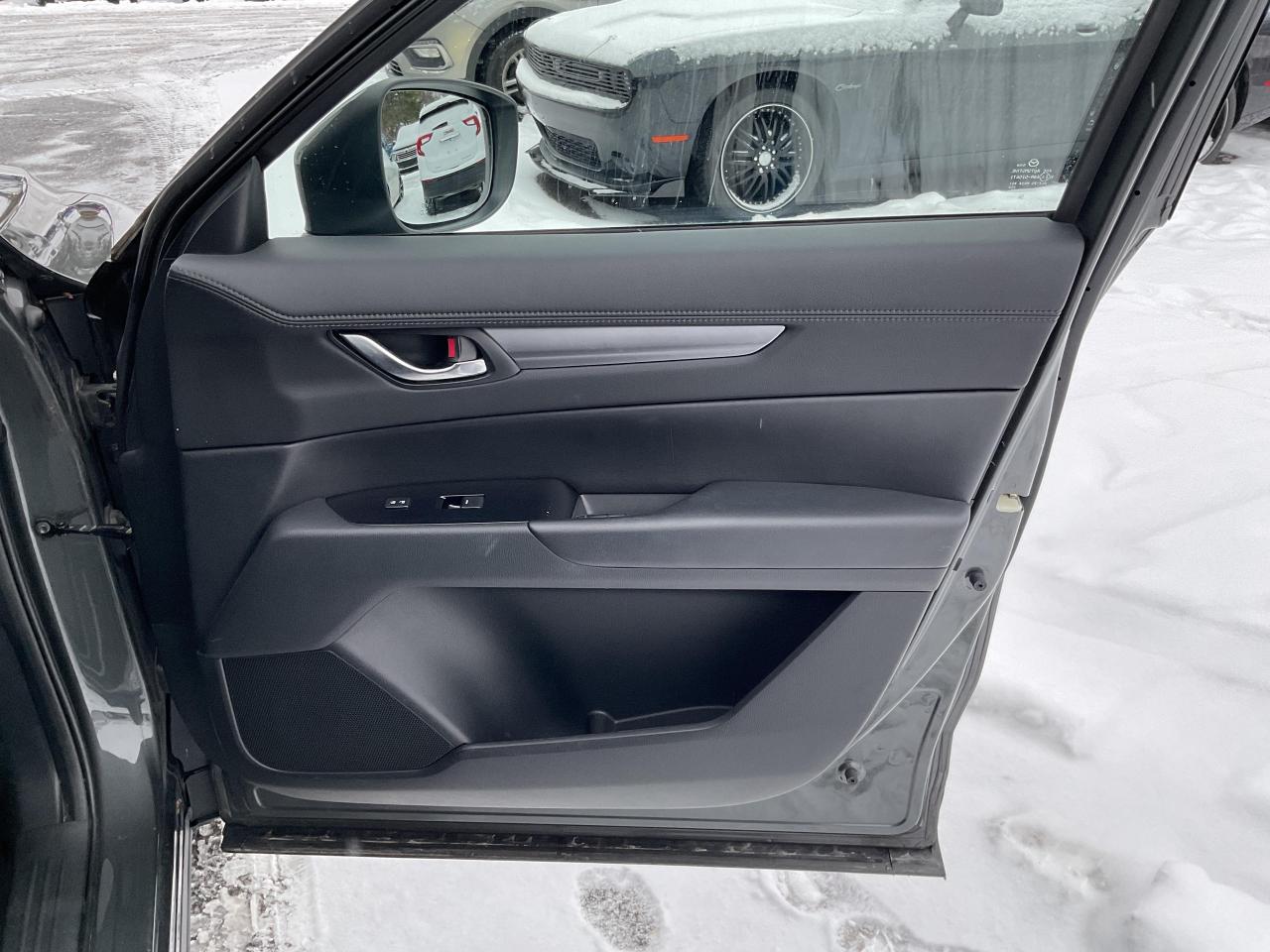 2022 Mazda CX-5  Photo