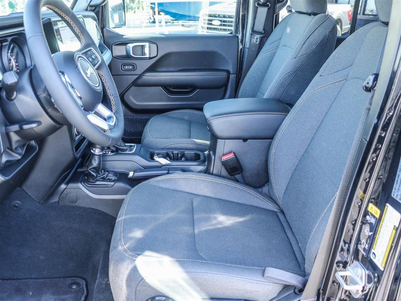 2024 Jeep Wrangler SAHARA 4DR 4X4 Photo