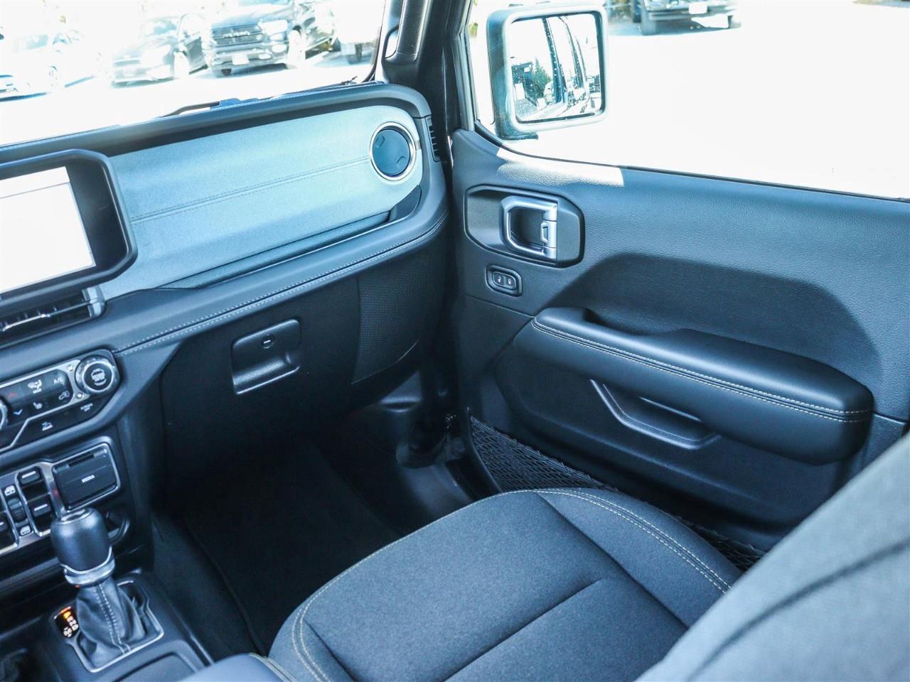 2024 Jeep Wrangler SAHARA 4DR 4X4 Photo