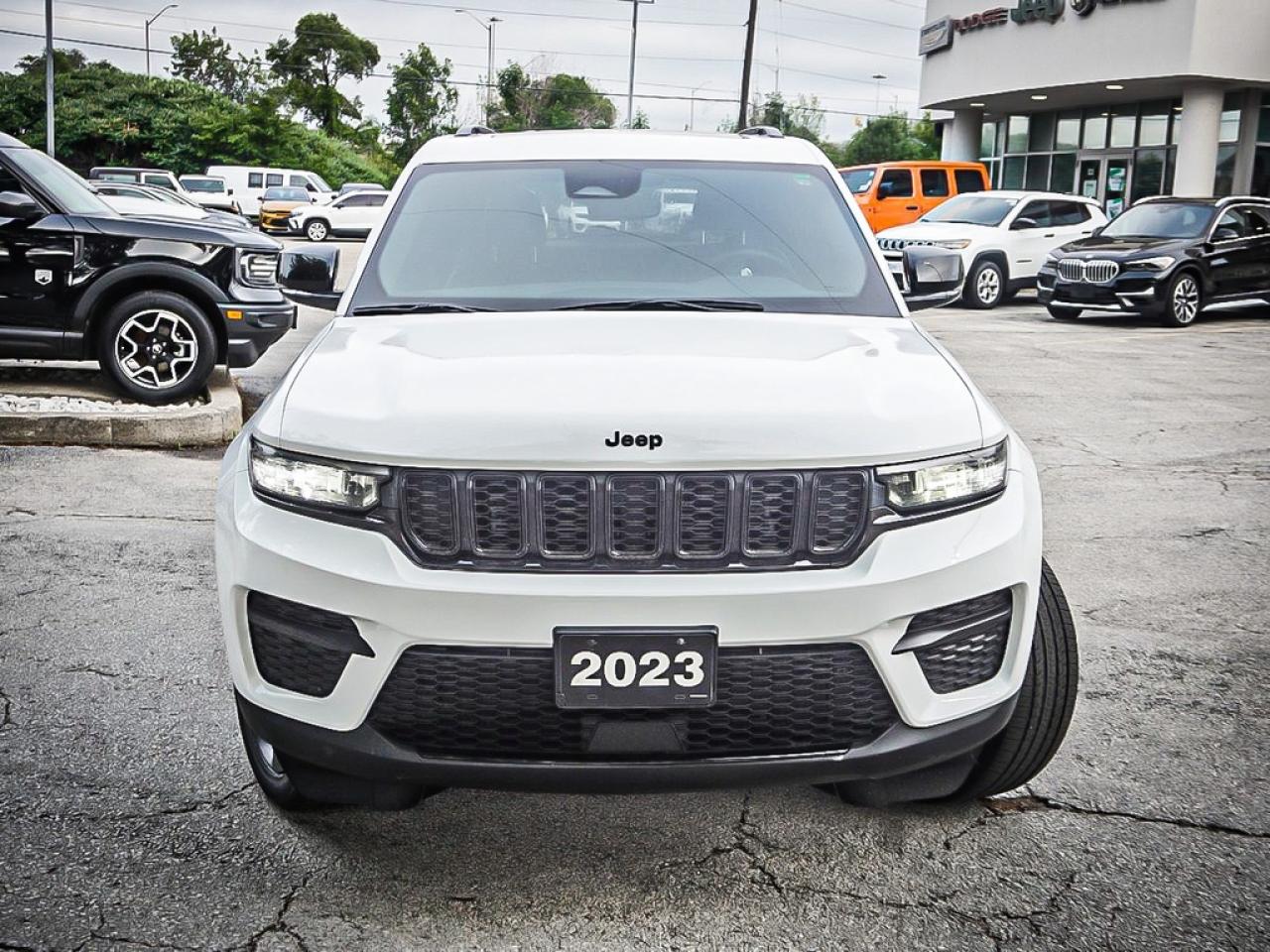 2023 Jeep Grand Cherokee  Photo